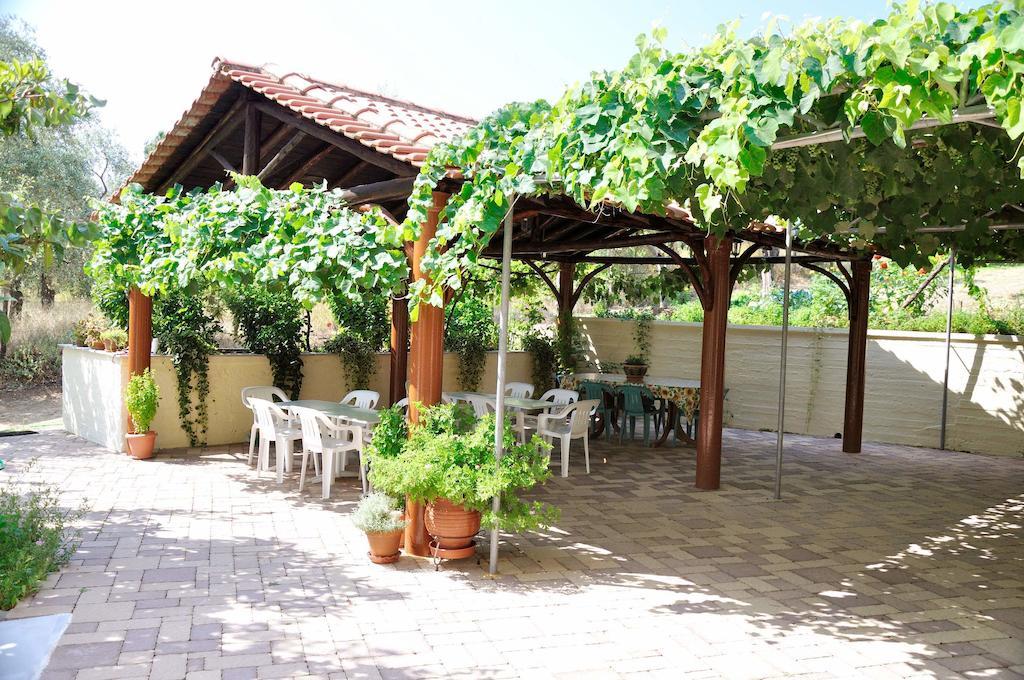 Pension Sotiria Kinira Zimmer foto
